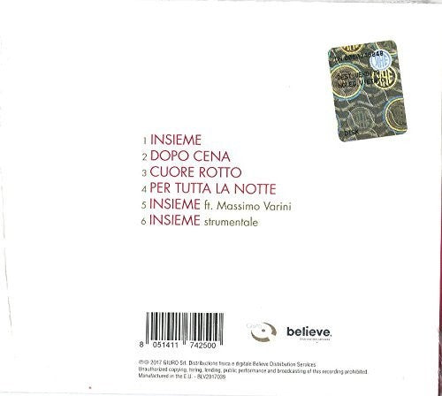 the album cover for Valeria Farinacci - Insieme