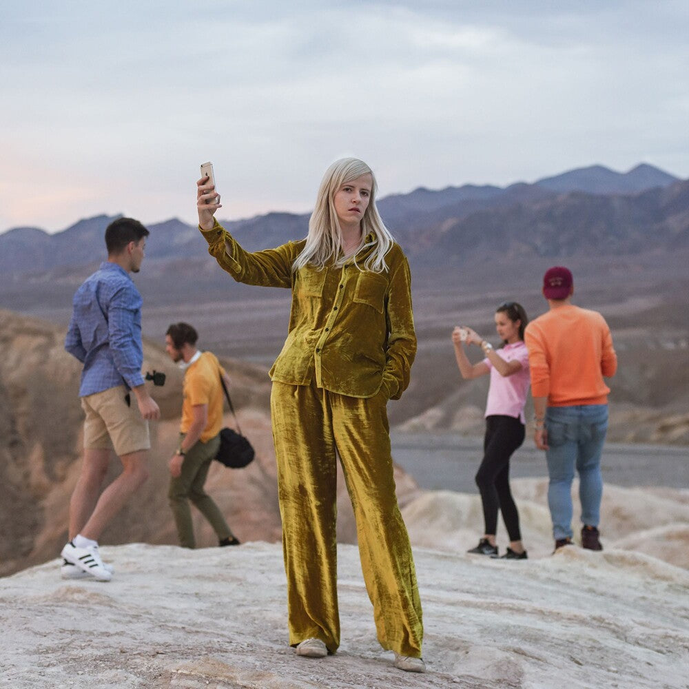 the album cover for Amber Arcades - European Heartbreak