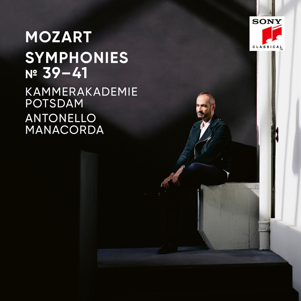 the album cover for Kammerakademie Potsdam - Symphonies 39 40 (2pk)