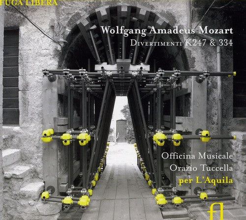 the album cover for Oracio Tuccella - Divertimenti [Digipak]