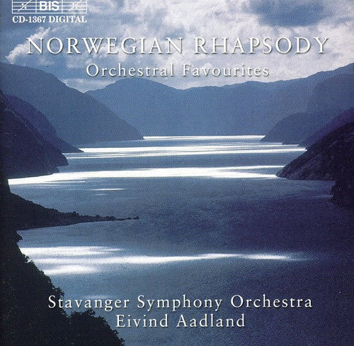 the album cover for Roland Straumer - Norsk Kunstnerkarneval
