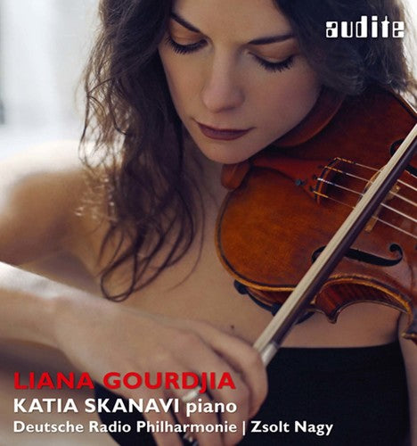 the album cover for Stravinsky / Liana Gourdjia / Skanavi,Katia / Nagy - Igor Stravinsky: Violin Concerto