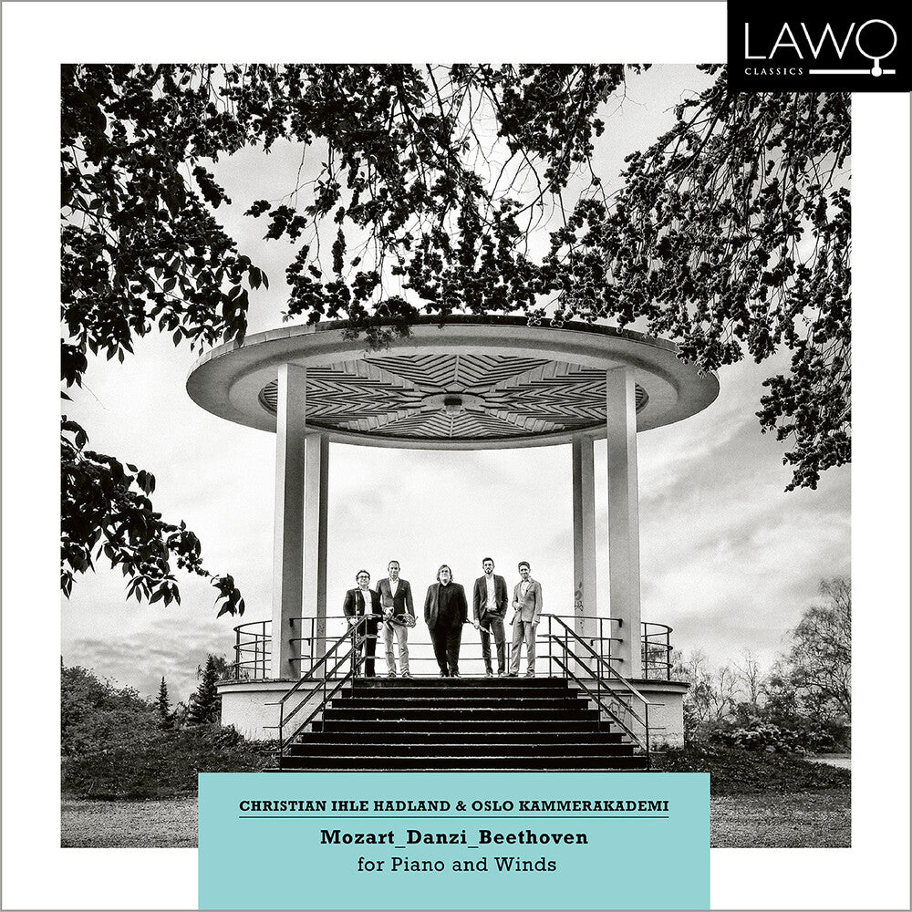 the album cover for Mozart / Oslo Kammerakademi / Hadland - For Piano & Winds