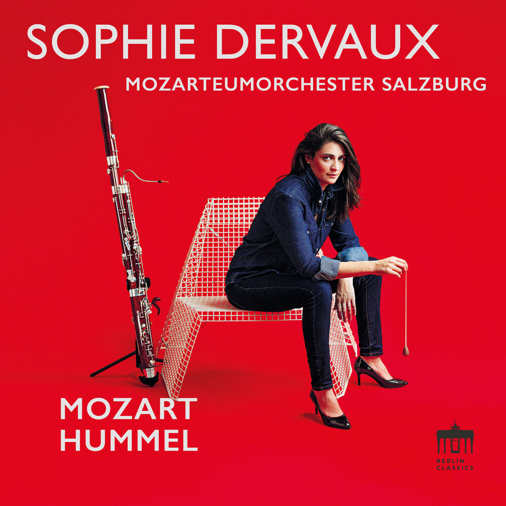 the album cover for Sophie Dervaux  / Mozarteumorchester Salzburg - Mozart & Hummel