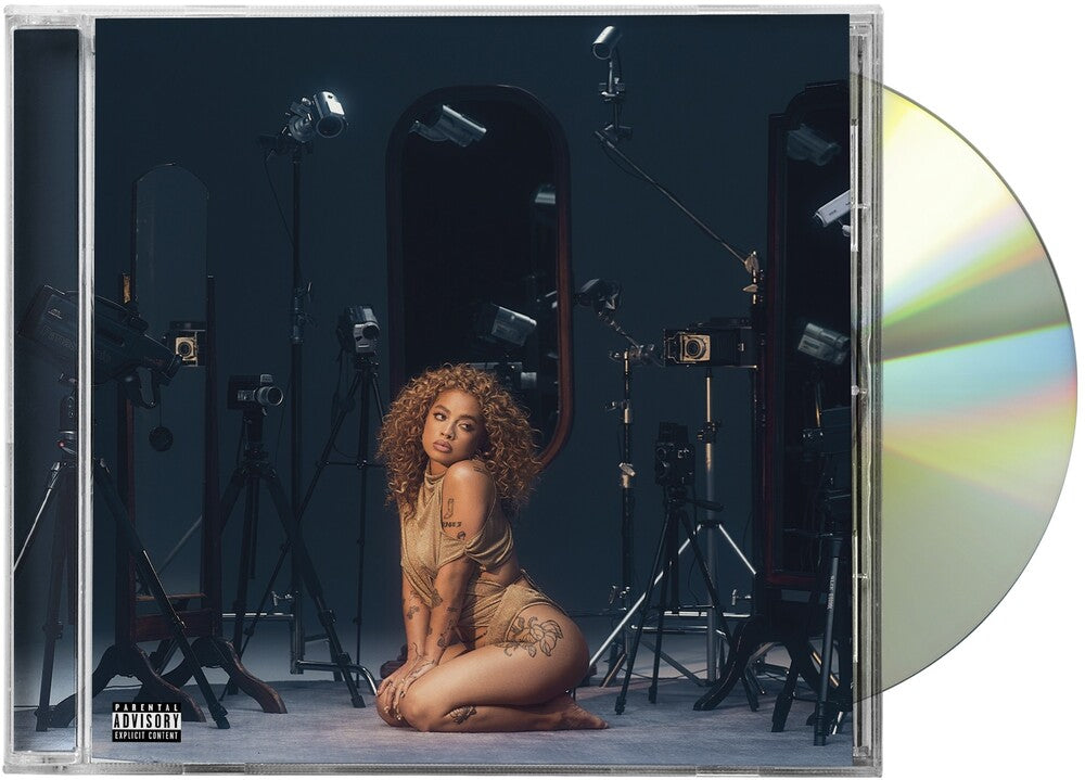 the album cover for Kiana Ledé - Grudges