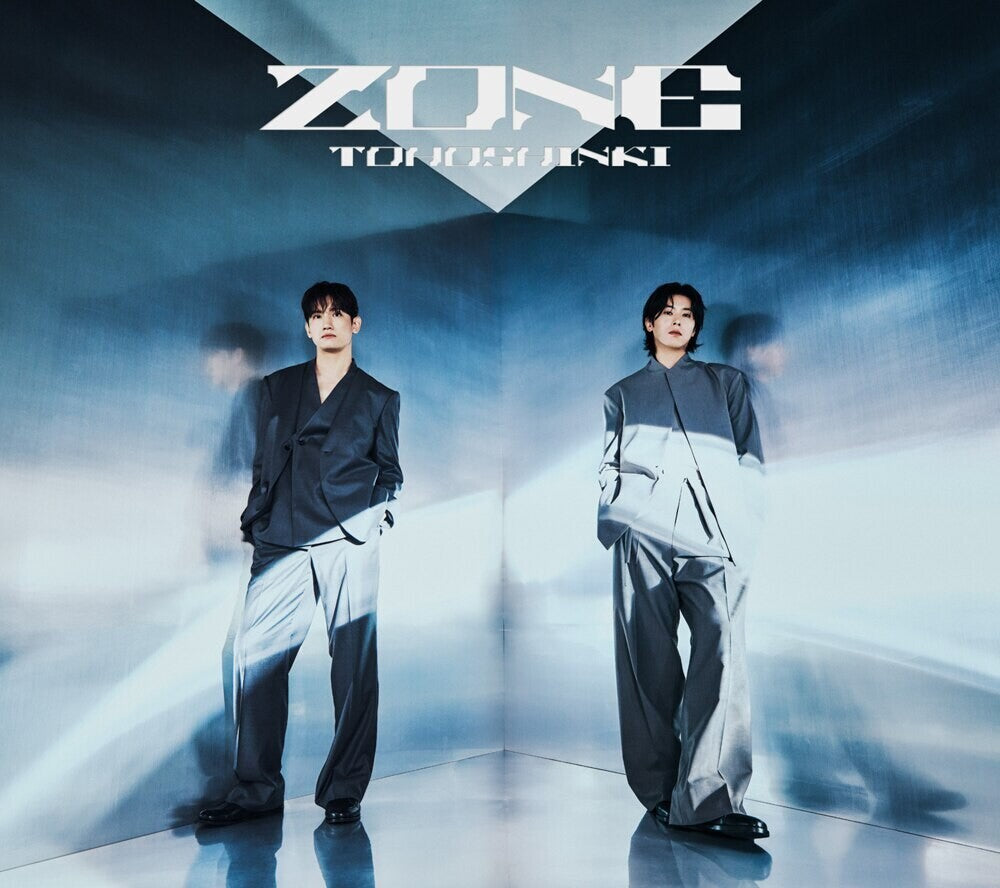 the album cover for Tvxq / Tohoshinki - Zone - Limited Dvd Version (W/Dvd) [Limited Edition] (Jpn)