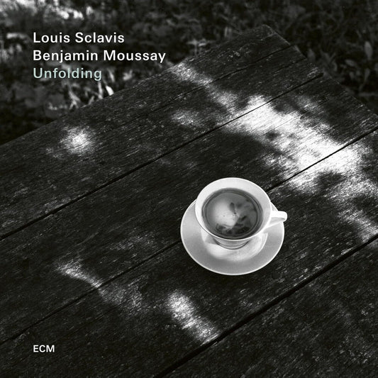 the album cover for Sclavis, Louis / Moussay, Benjamin - Unfolding