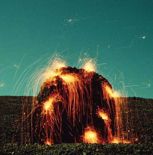 the album cover for Banha Da Cobra - Lava Love