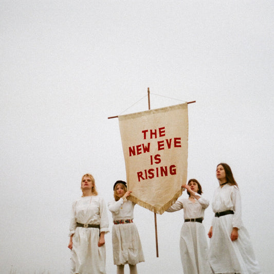 The New Eves - The New Eve Is Rising - Light Pink [Colored Vinyl] (Gate) (Pnk)