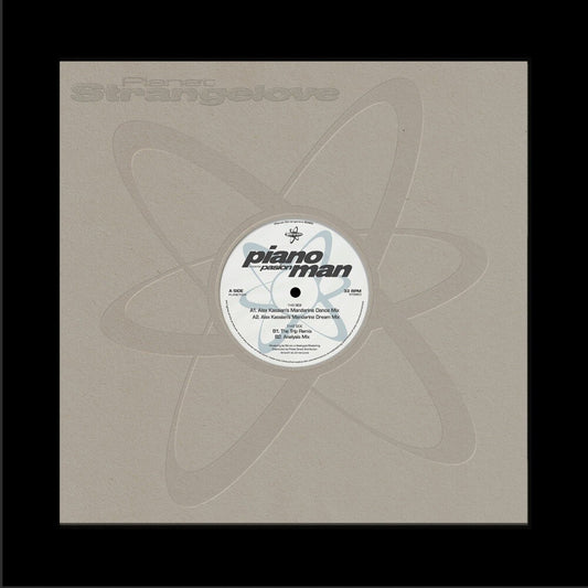 the album cover for Pianoman - Pasion (Alex Kassian Mixes)