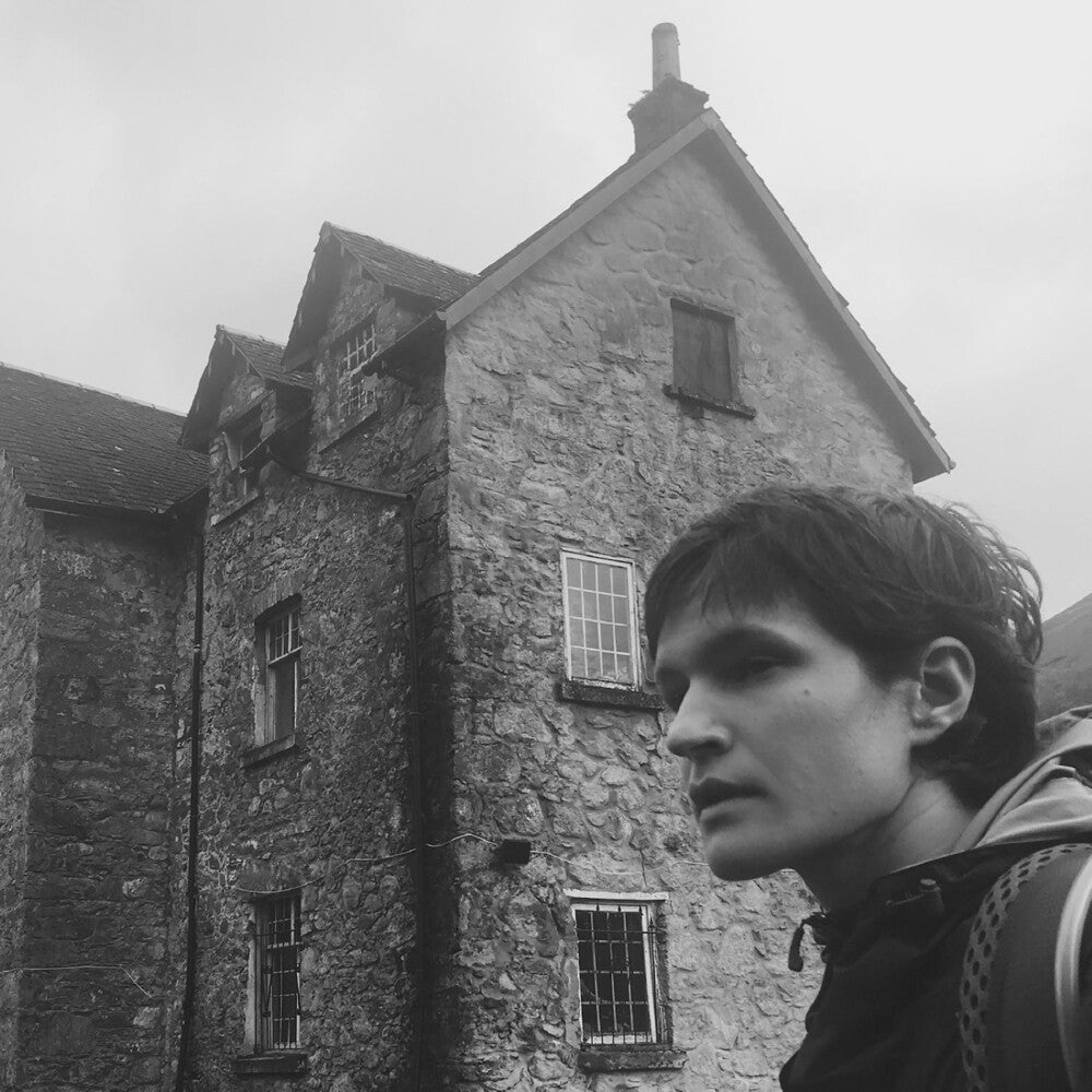 the album cover for Adrianne Lenker - Abysskiss