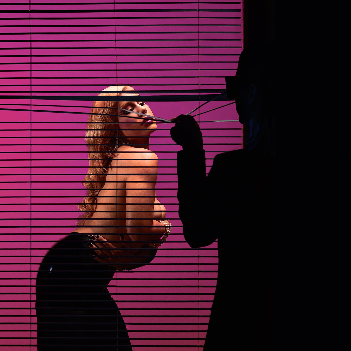 cover art for Slayyyter - STARFUCKER (Deluxe)